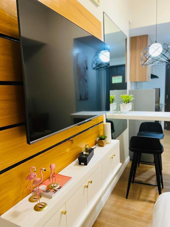 Studio With Mountain View, Near Limketkai Mall In Prime Cagayan De Oro Kültér fotó