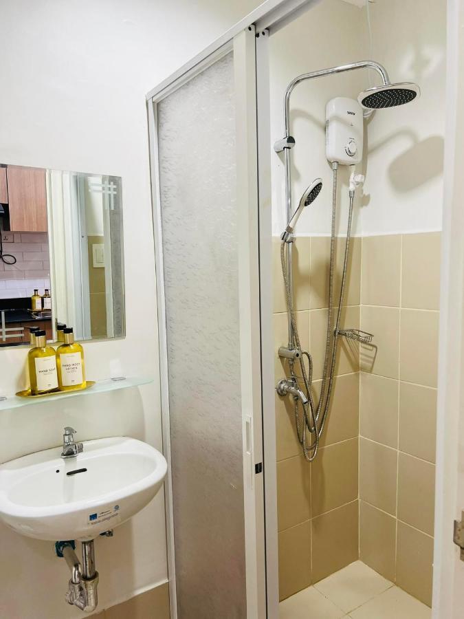 Studio With Mountain View, Near Limketkai Mall In Prime Cagayan De Oro Kültér fotó